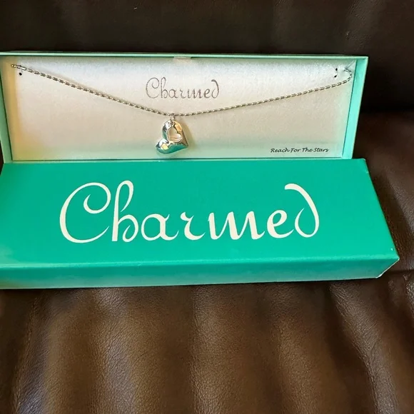 Charmed Reach for the Stars necklace in box NWT - Picture 2 of 3